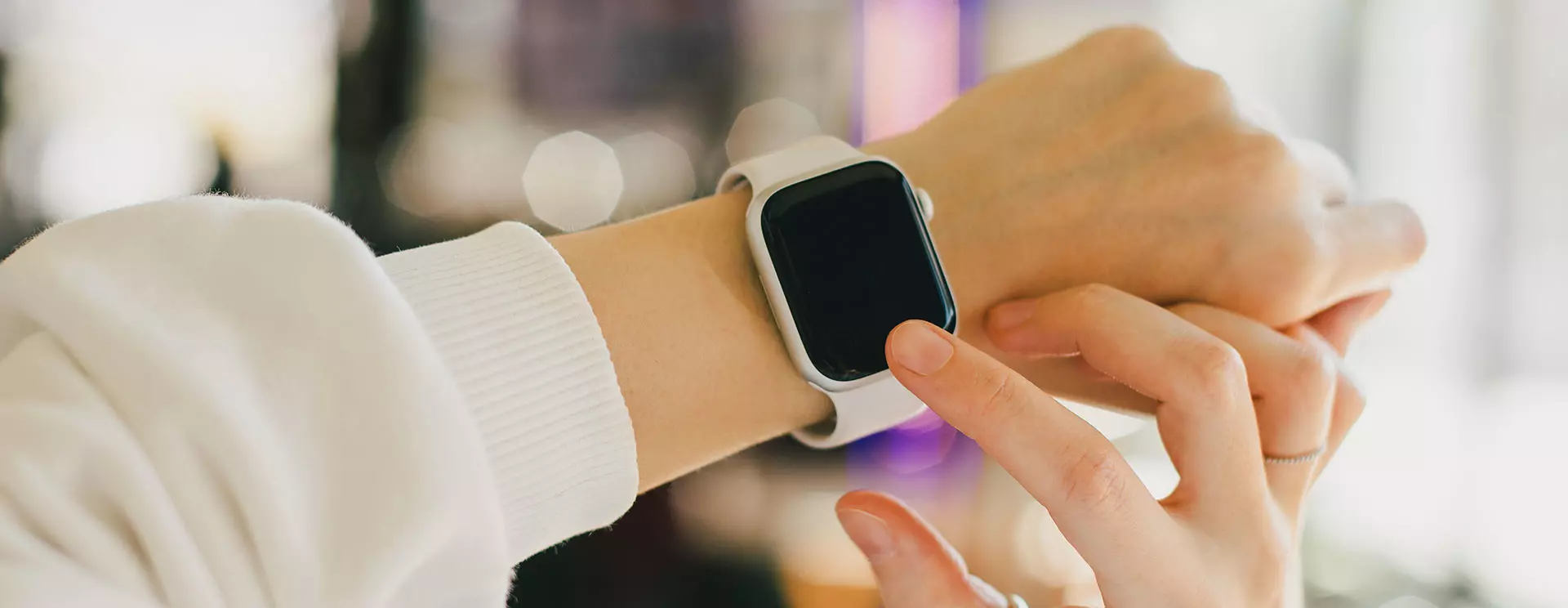 ¿Cómo inspeccionar un reloj inteligente (smartwatch)? Métodos de control de calidad, pruebas y lista de verificación